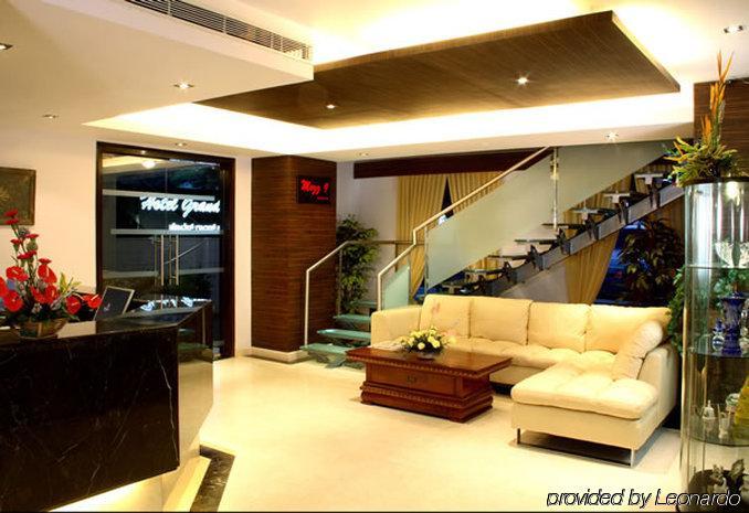 Octave Hotel - Double Road Bangalore Interieur foto