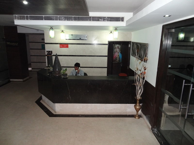 Octave Hotel - Double Road Bangalore Buitenkant foto