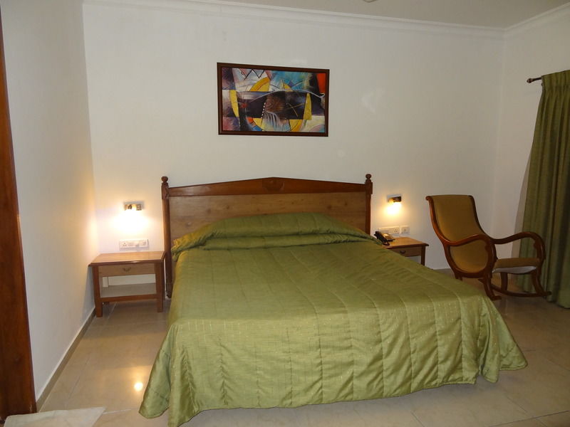 Octave Hotel - Double Road Bangalore Buitenkant foto