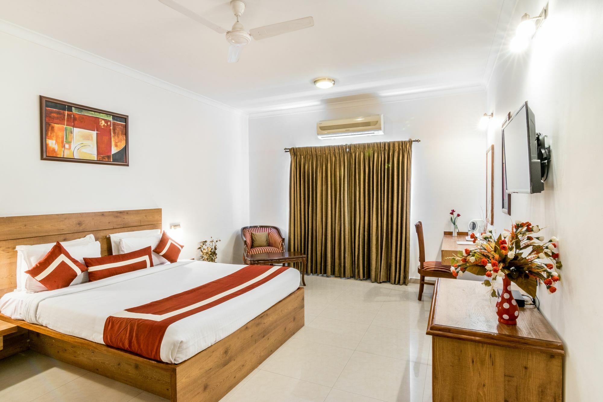 Octave Hotel - Double Road Bangalore Buitenkant foto
